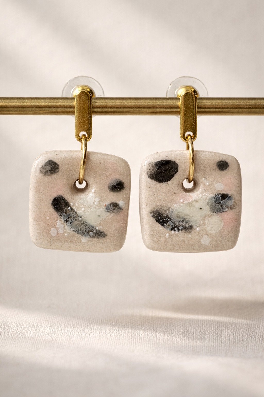 Fluxa · Prisma · Cuadrado · Carbón